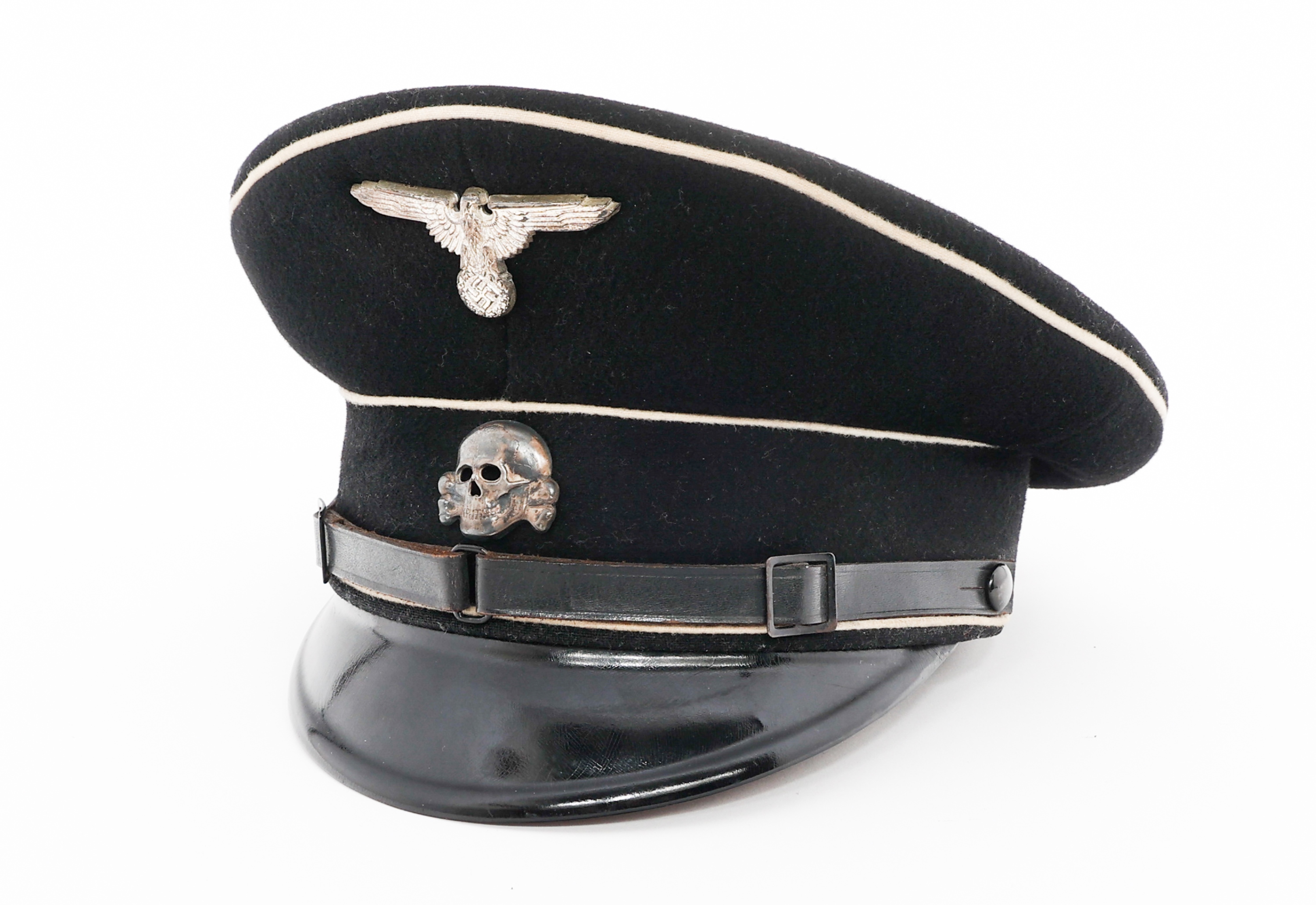 WWII GERMAN ALLGEMEINE SS EM NCO VISOR CAP 111030