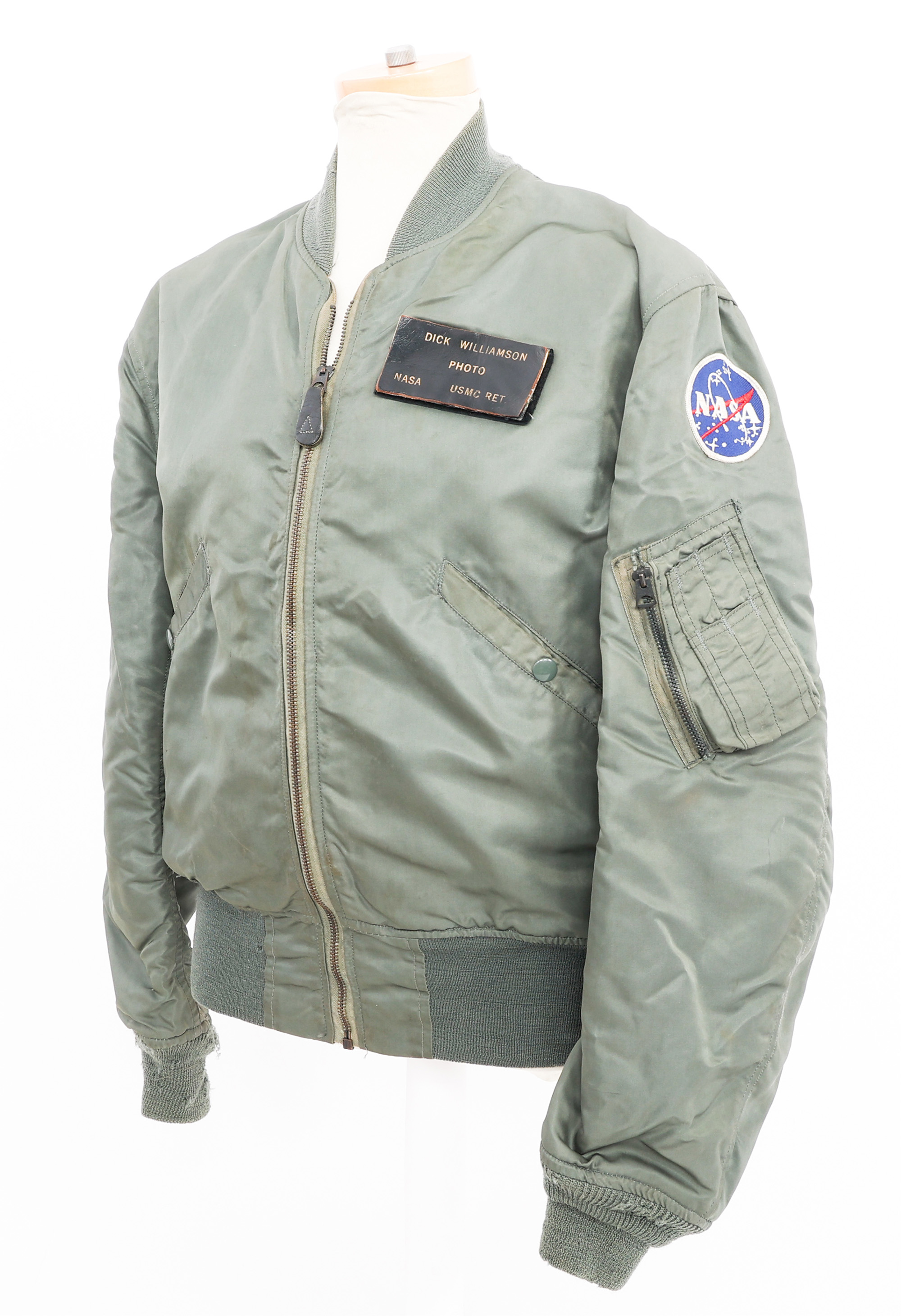 NASA PHOTOGRAPHER & WWII VETERAN DICK WILLIAMSONS FLIGHT JACKET