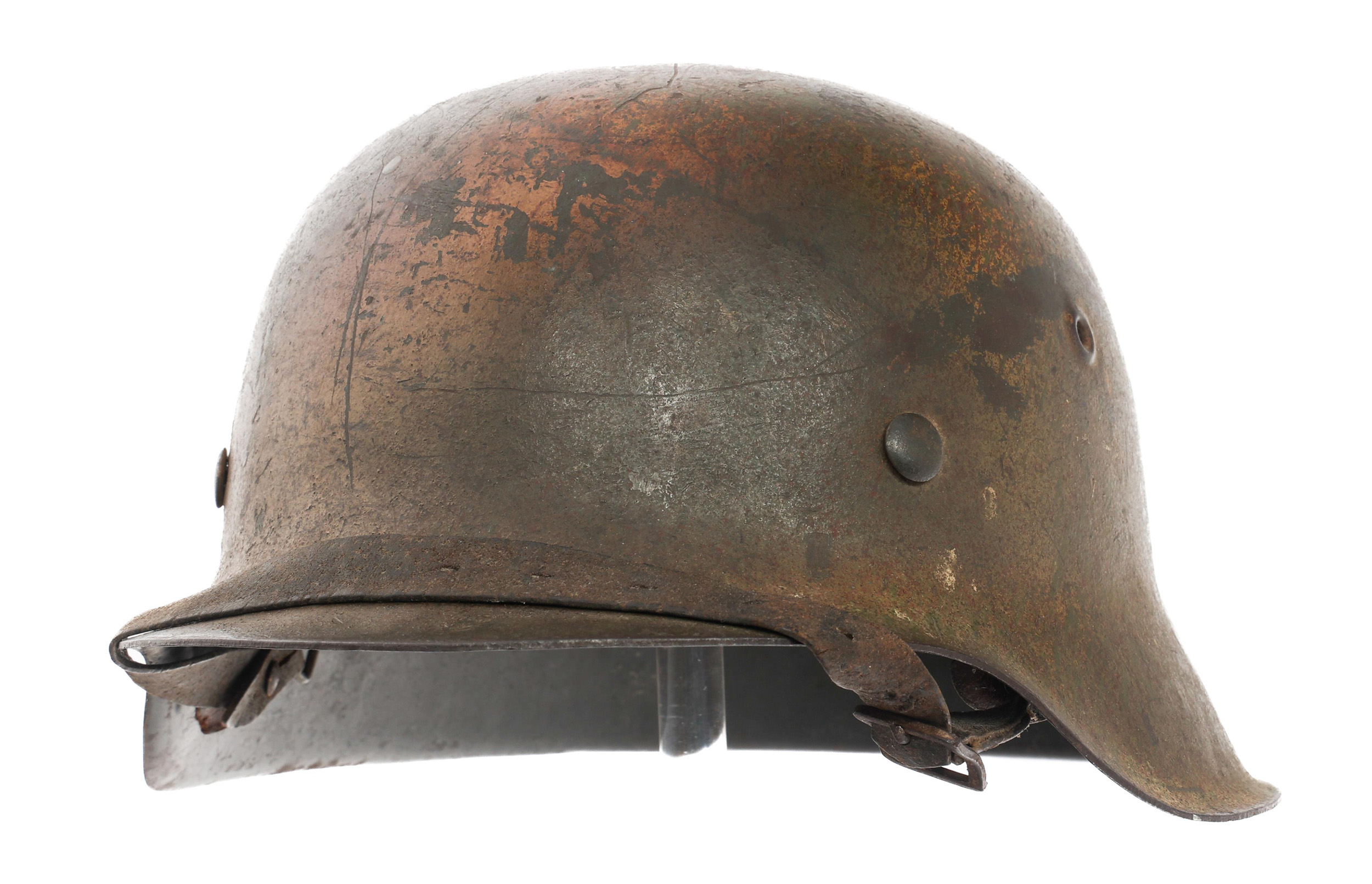 WWII GERMAN M42 NORMANDY CAMO COMBAT HELMET - 123170