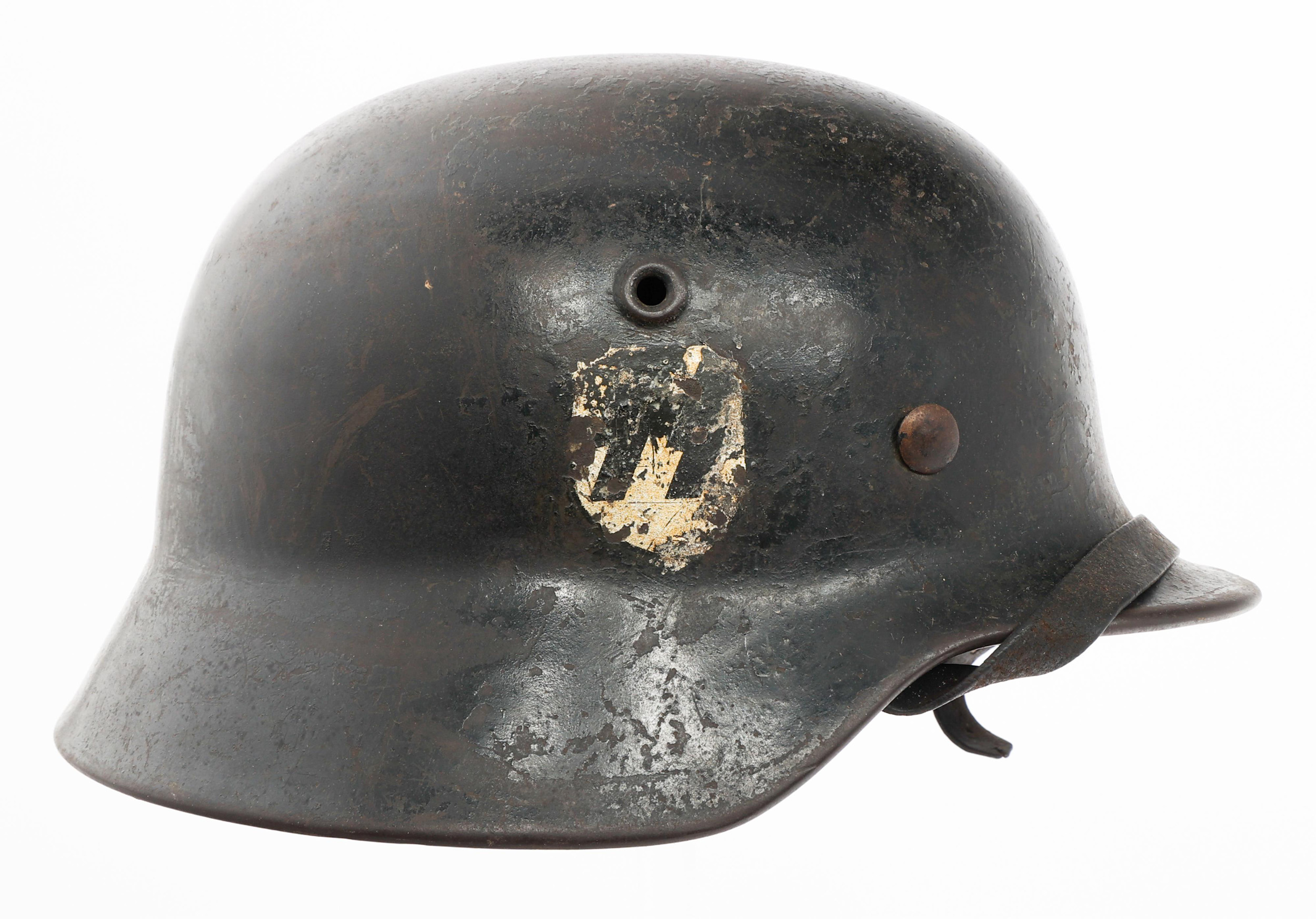 WWII GERMAN WAFFEN SS M40 SINGLE DECAL HELMET - 123146