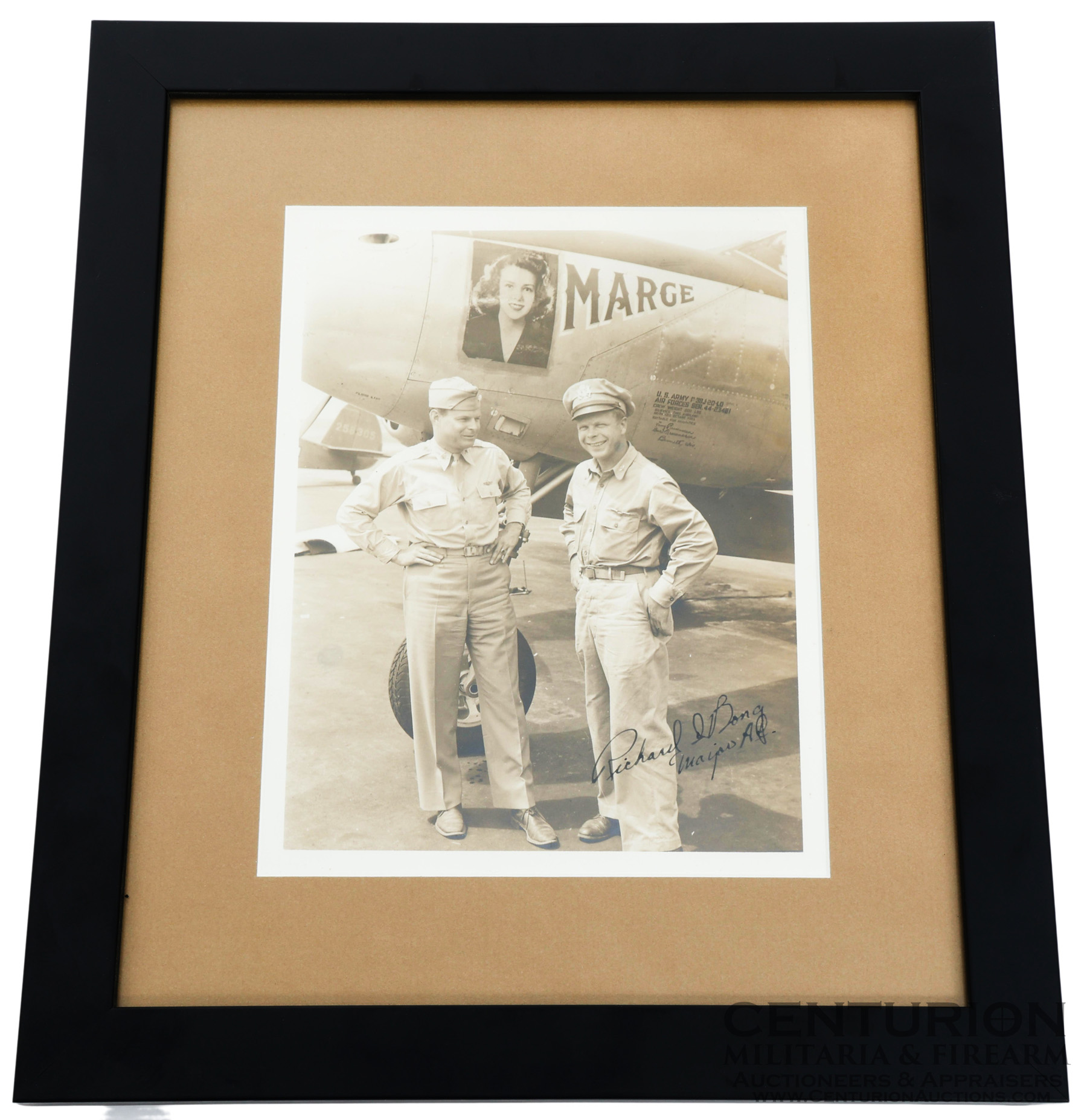 WWII USAAF FIGHTER ACE RICHARD BONG SIGNED PHOTO 153328
