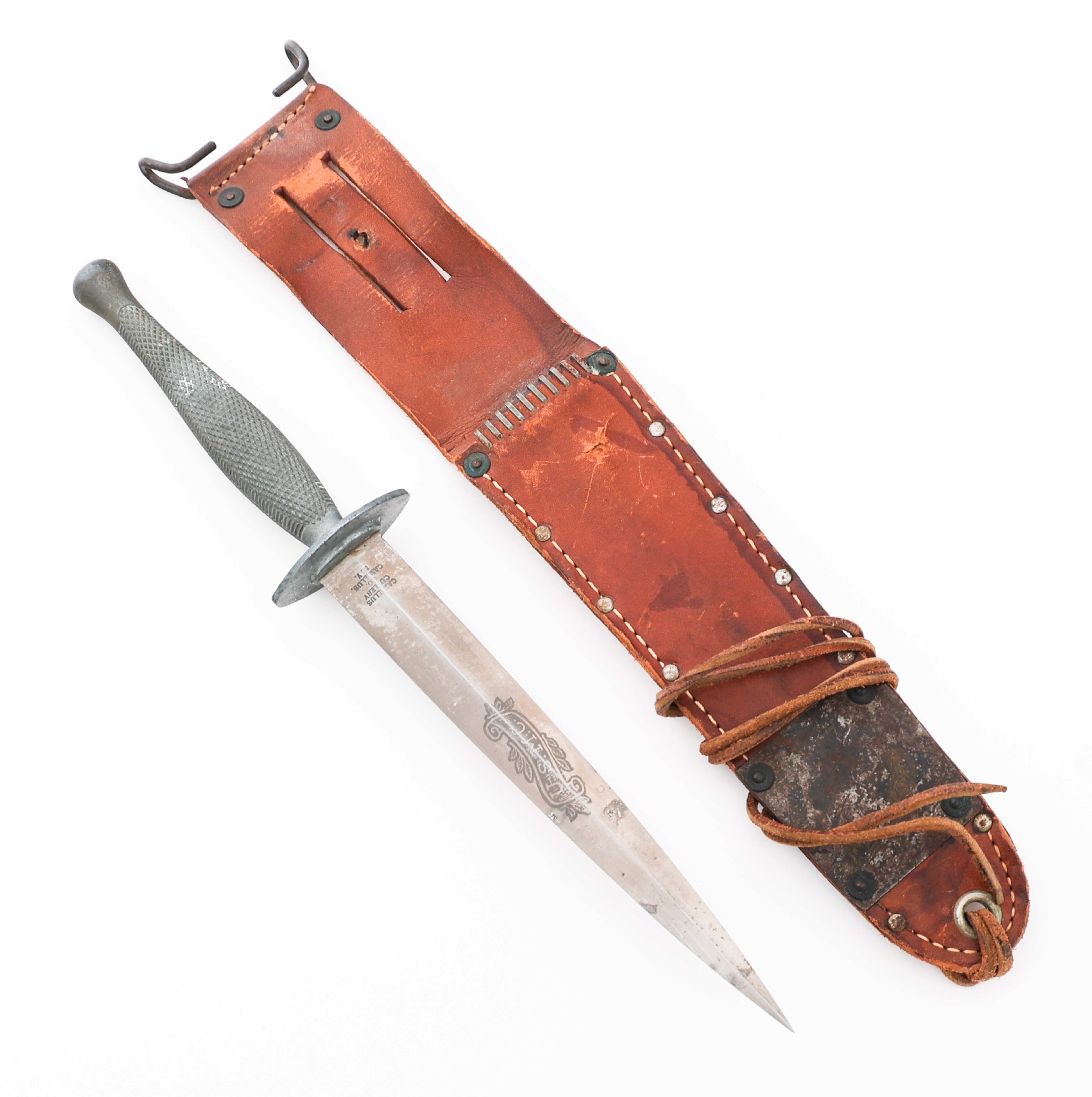 WWII USMC MARINE RAIDER STILETTO KNIFE by CAMILLUS 108322